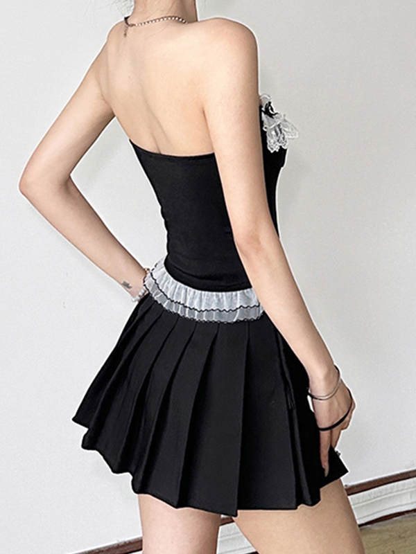 Bandeau-Top mit Spitzeneinfädelung und Schleife