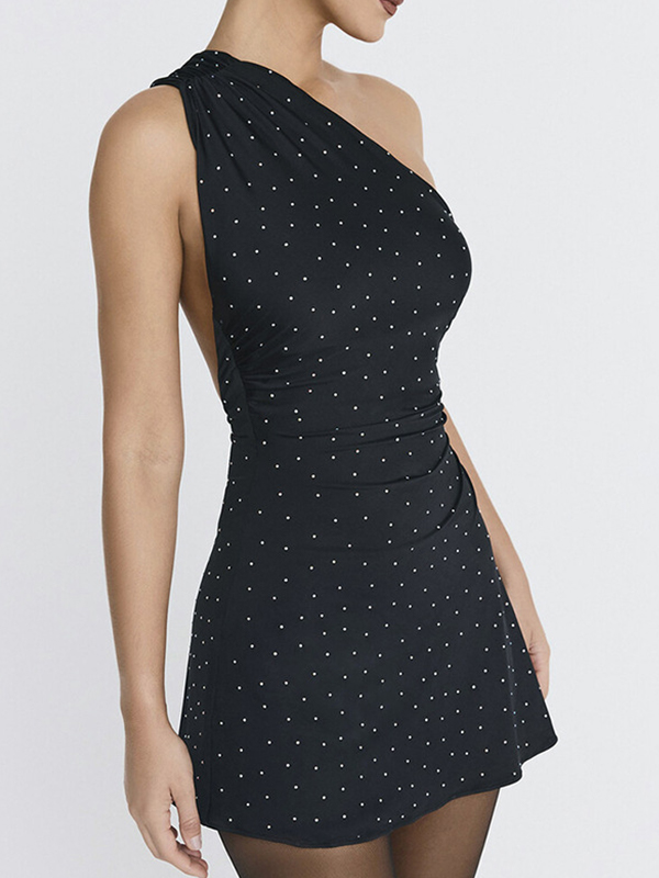 Schmales Minikleid mit One-Shoulder-Träger und Polka Dots