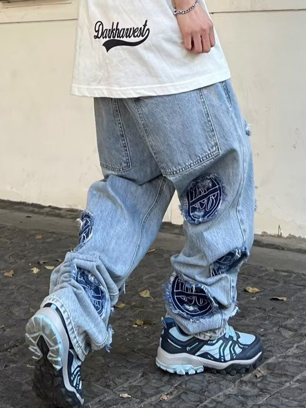 Lockere Jeans mit Applikations-Print für Herren
