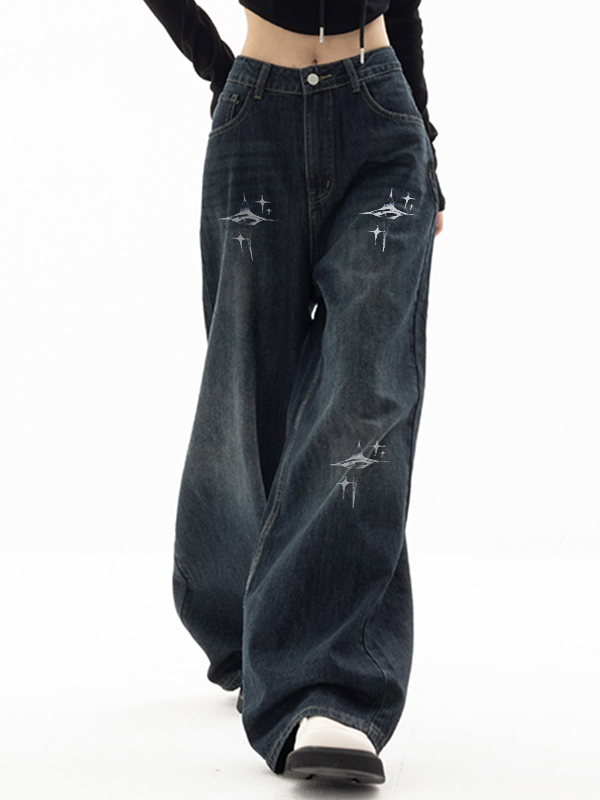 Vintage blaue Boyfriend-Jeans mit 90er-Jahre-Print