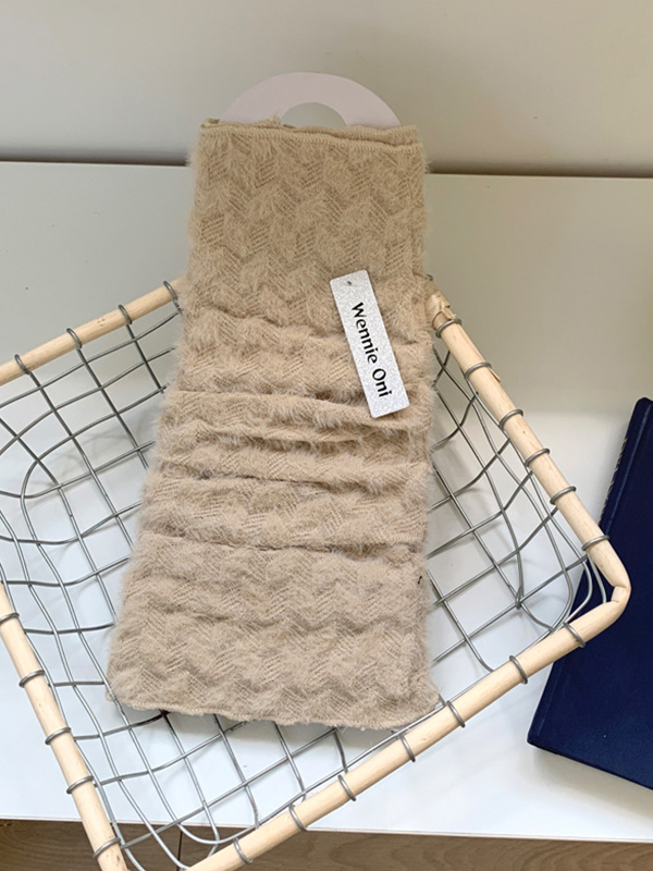 Dickere Socken aus australischer Wolle mit Rautenmuster