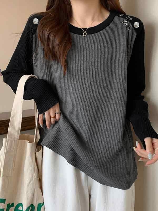 Kontrastfarbener, langärmliger Strick mit Spleiß- und Metalldekor